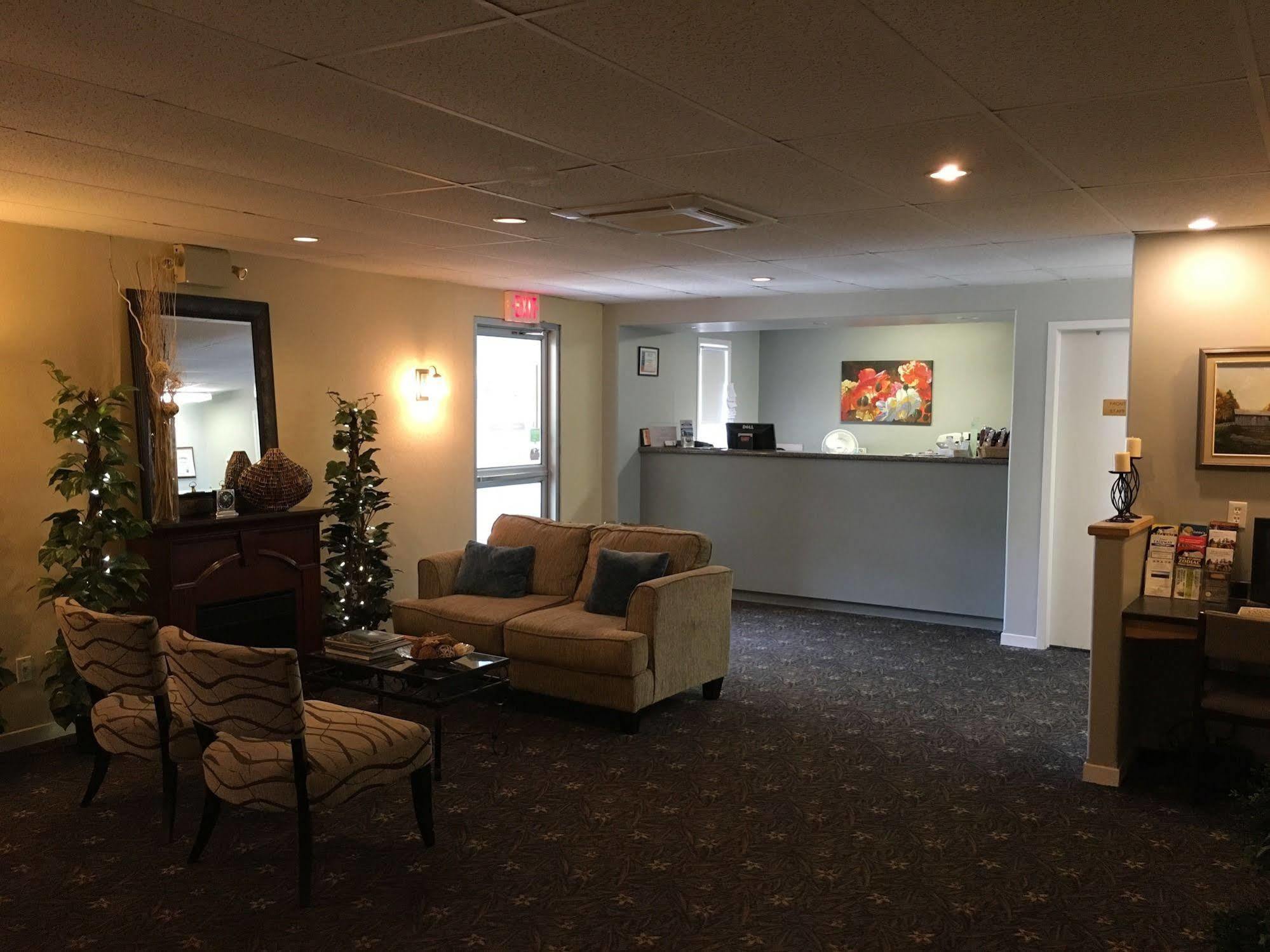 Fairway Inn Sussex Ngoại thất bức ảnh