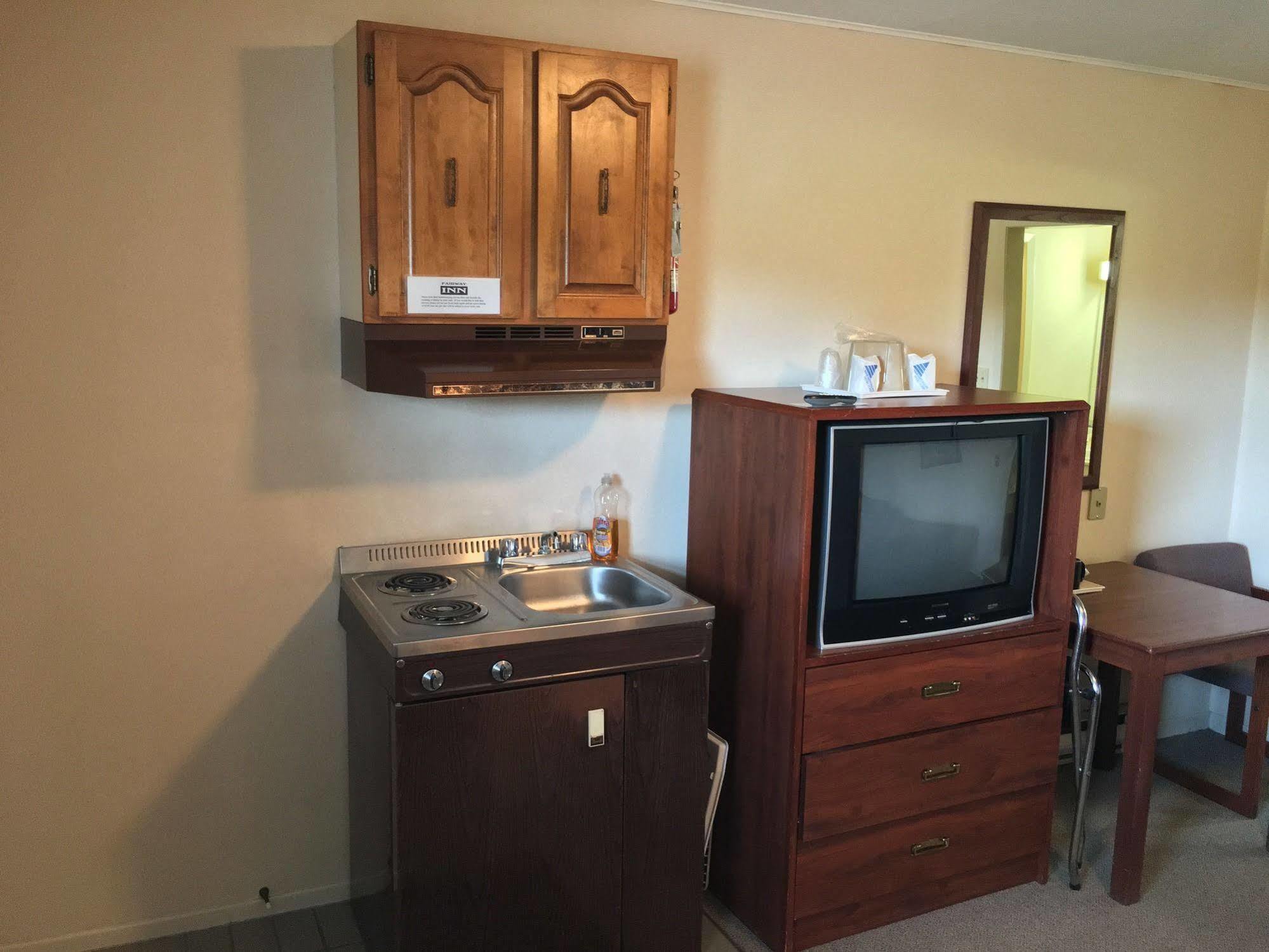 Fairway Inn Sussex Ngoại thất bức ảnh
